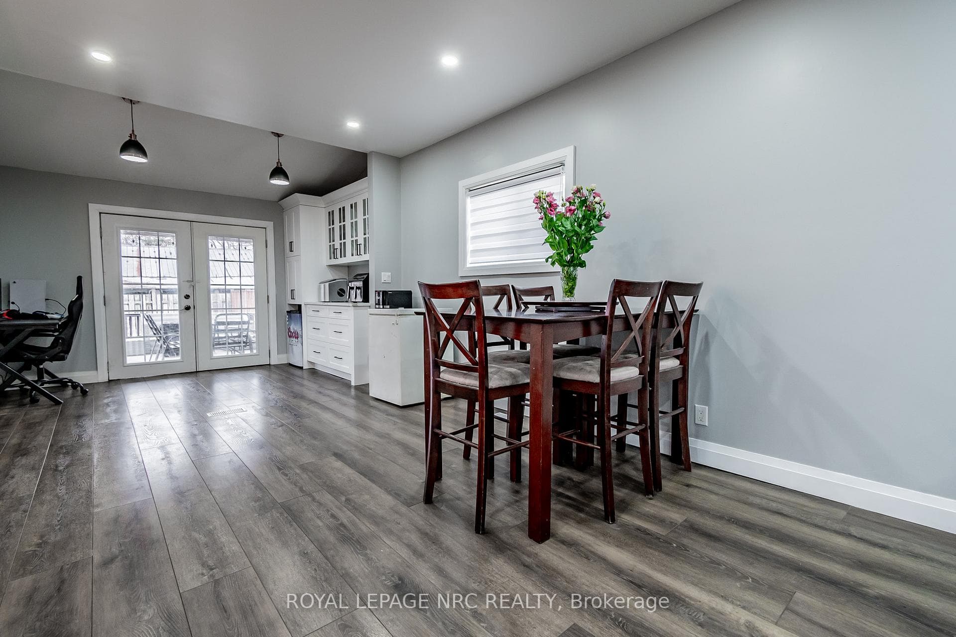 426 Ross Avenue photo 12