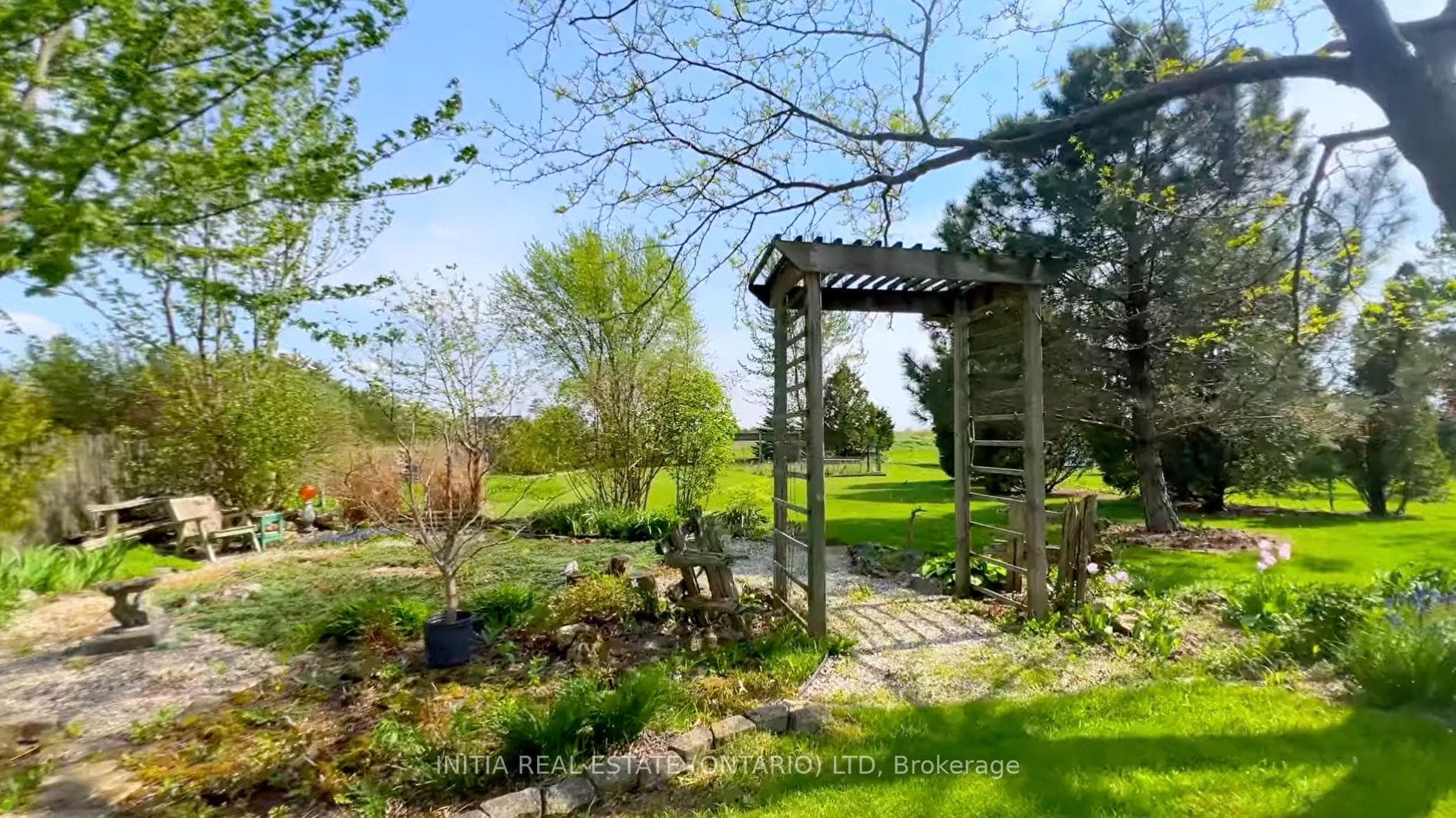 4217 Bluepoint Drive photo 29