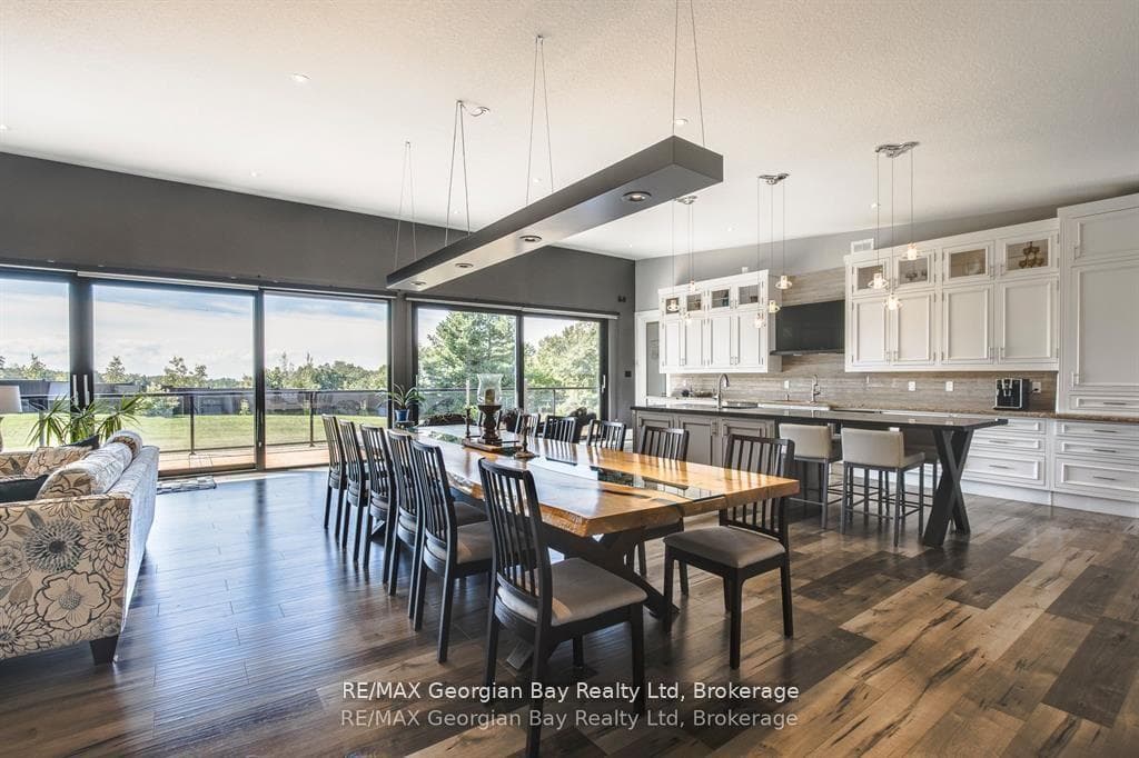 165 Wilson Road photo 11