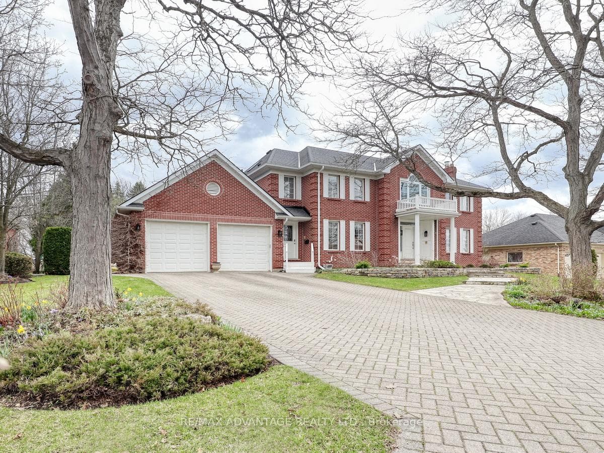 110 Whiteacres Drive photo 1