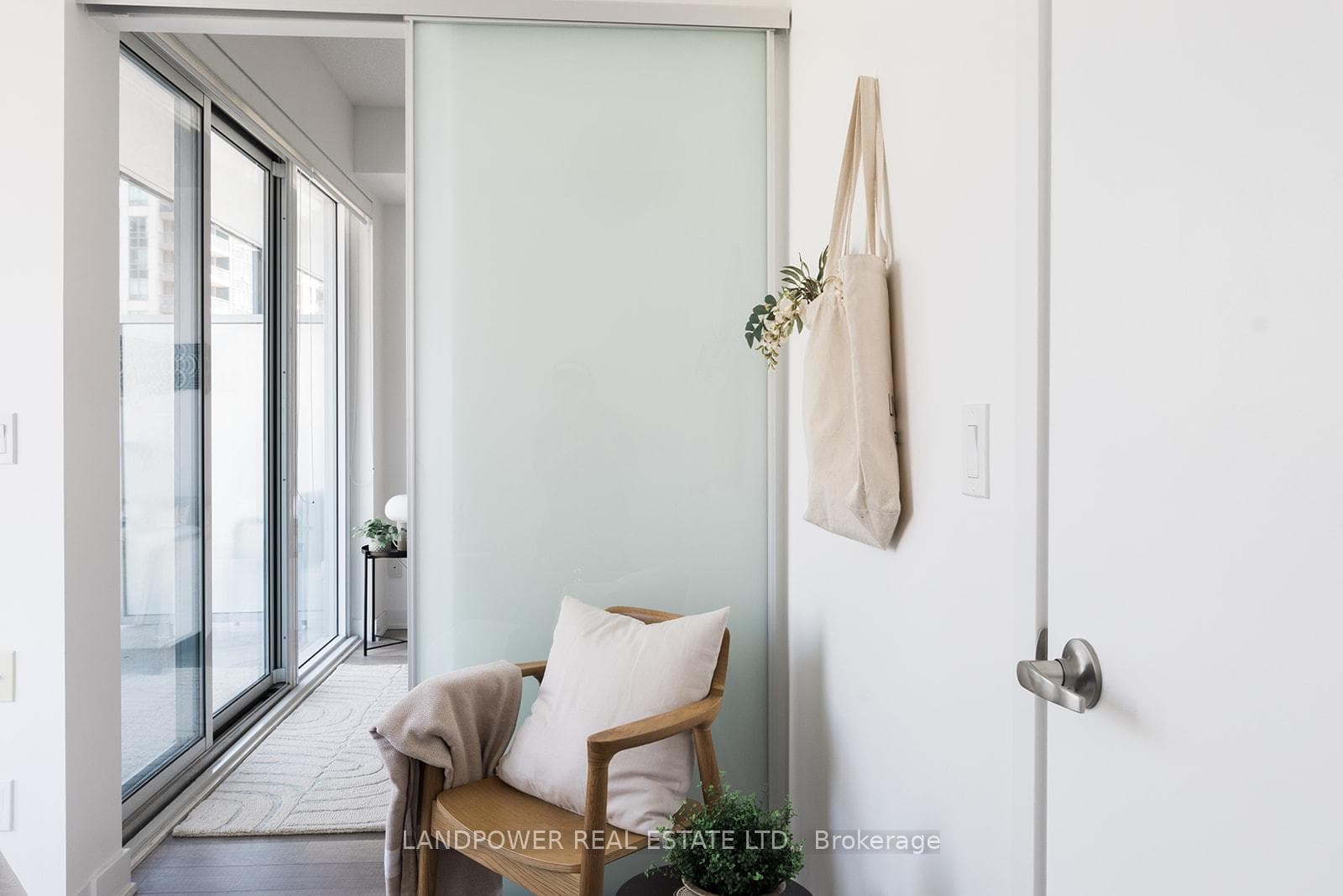 5180 Yonge Street Unit 1102 photo 19