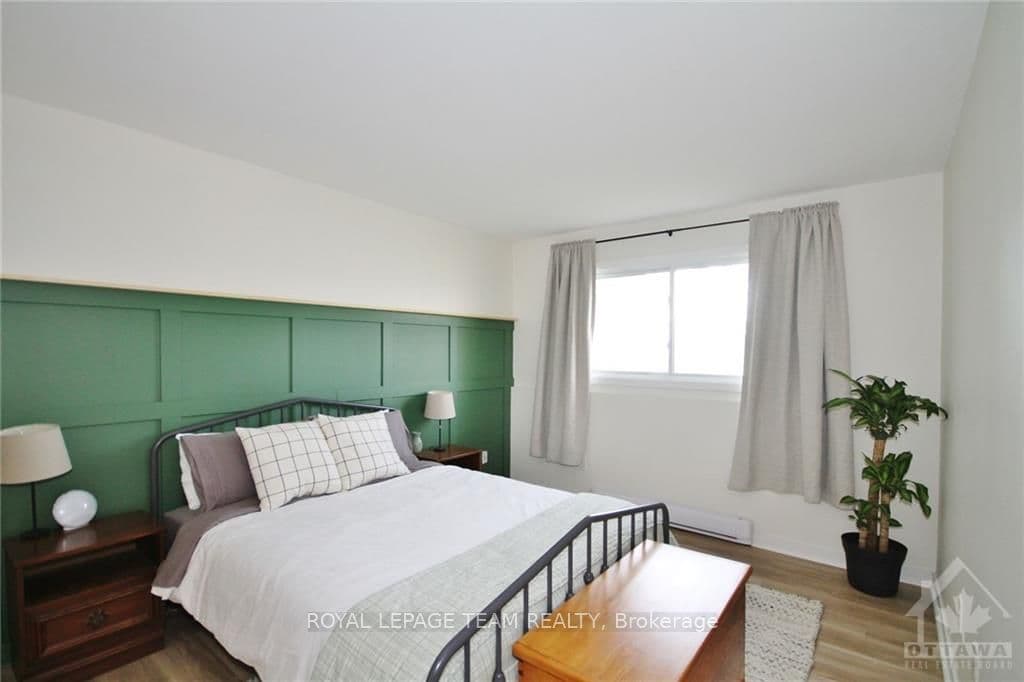 212 VIEWMOUNT Drive Unit 105 photo 19
