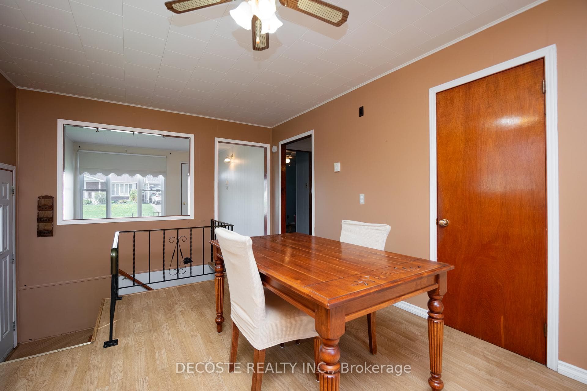 429 Dominion Street photo 7