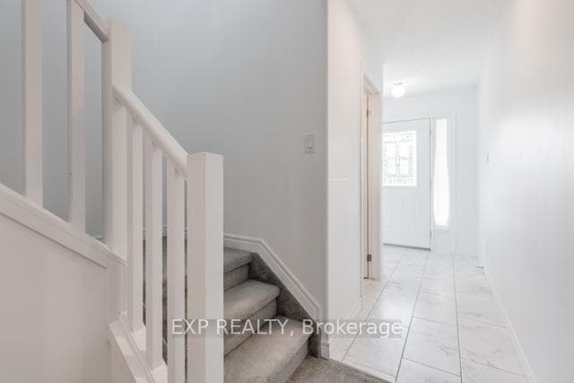 29 Schuyler Street Unit 12 photo 6