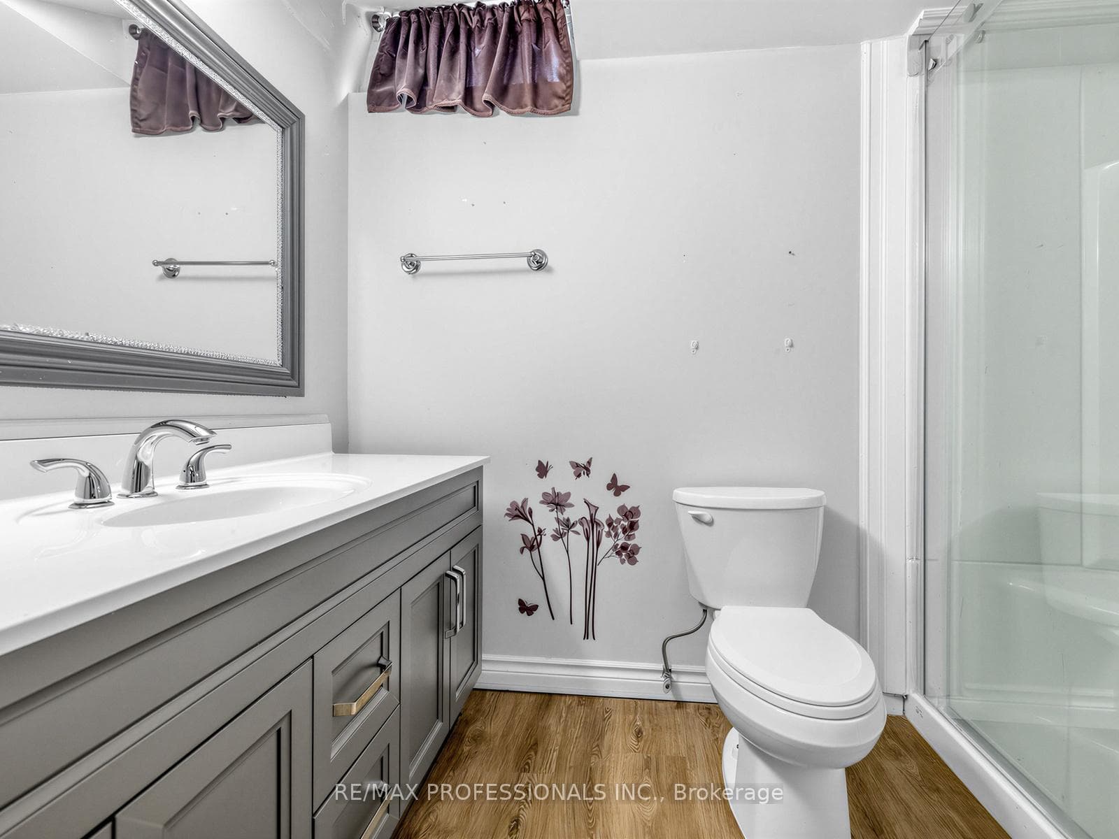 5 Coates Crescent photo 30