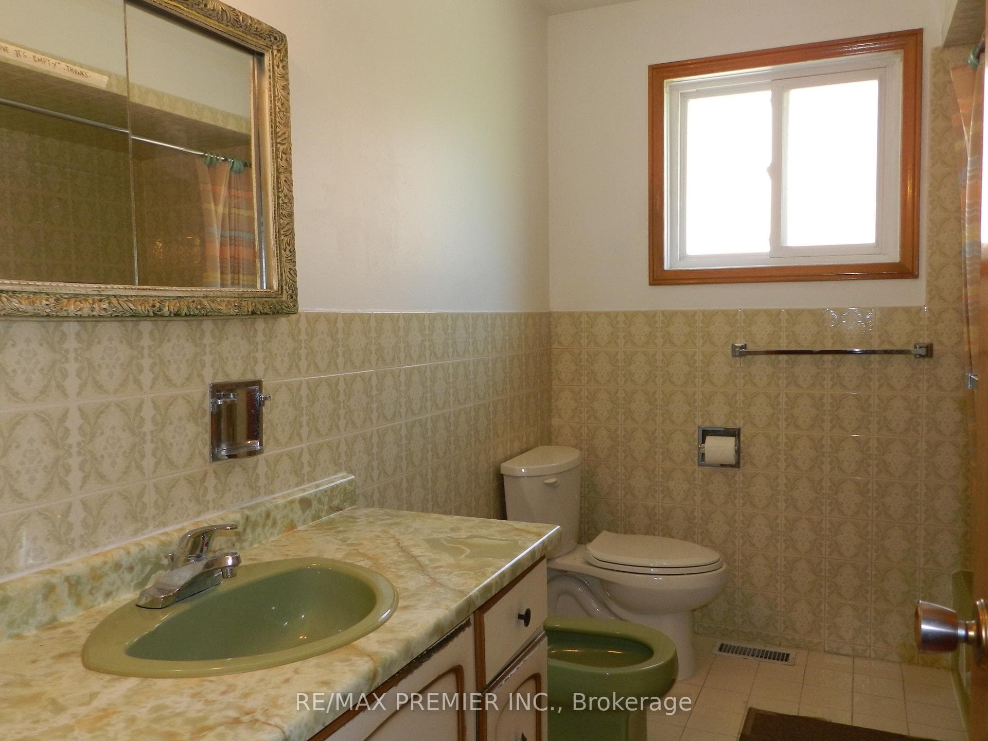36 Willis Road photo 12