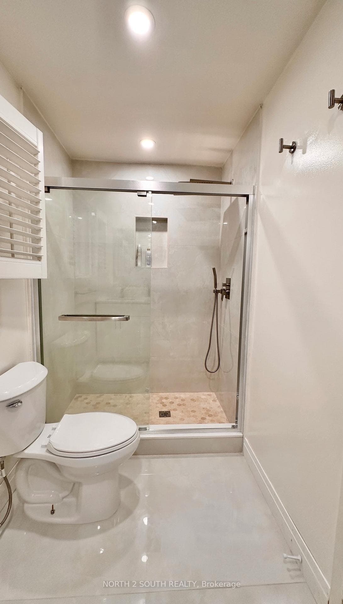 28 Lindridge Avenue photo 10