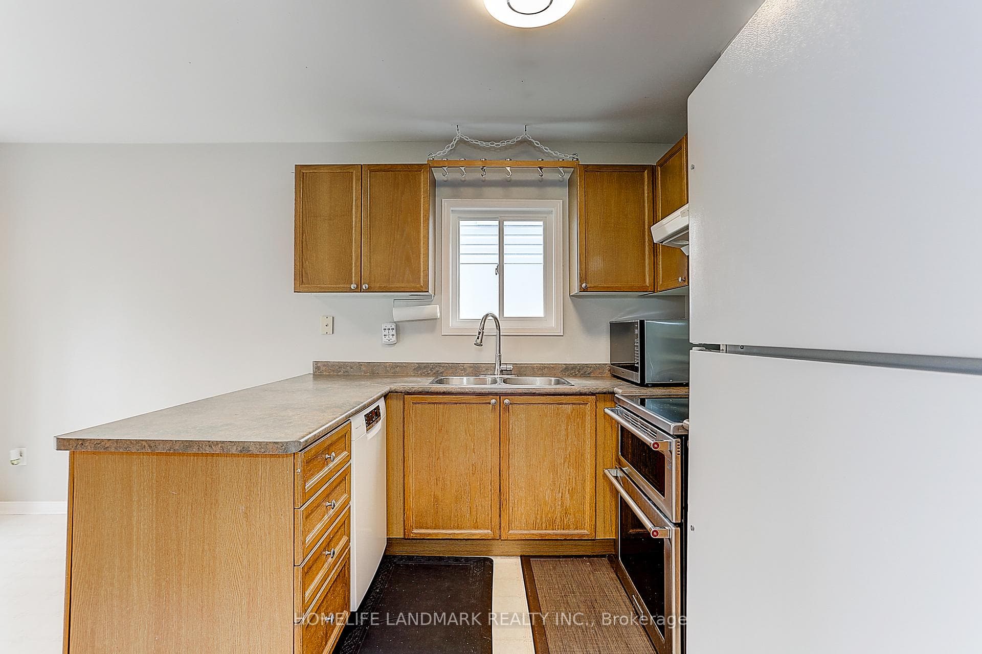 4 Sinden Drive photo 31