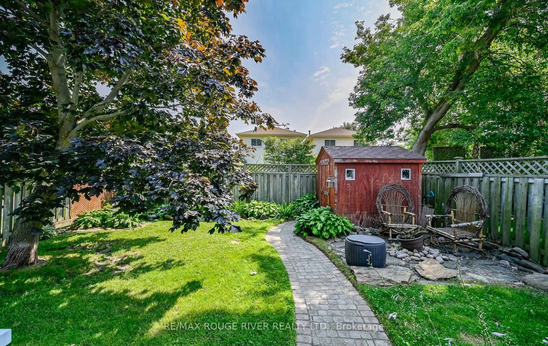 556 Cobblehill Drive photo 36