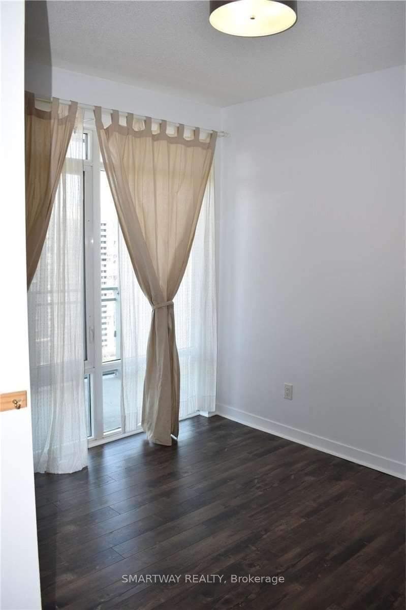 365 Prince Of Wales Drive Unit 1705 photo 9