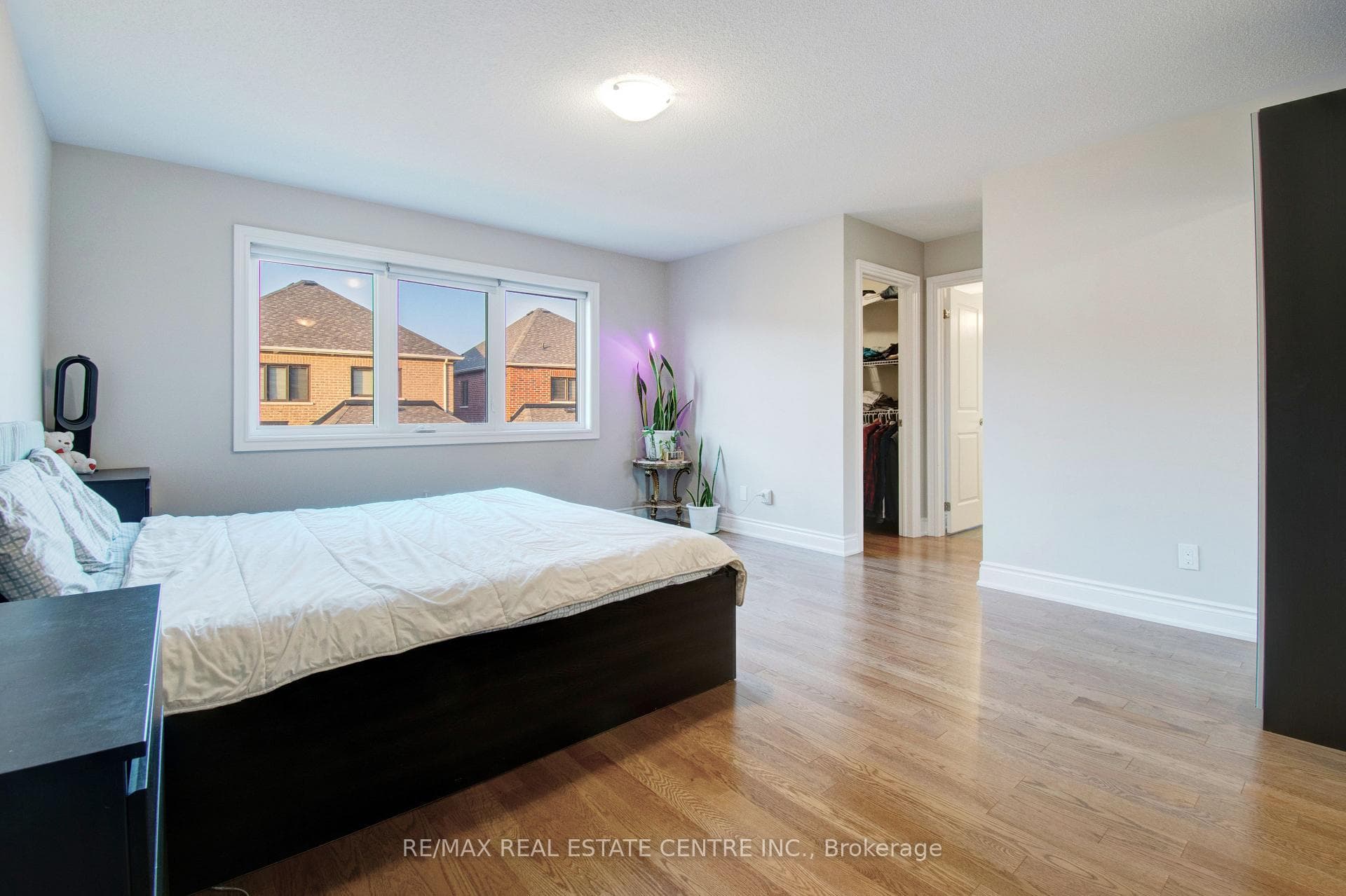 14 Ixworth Circle photo 32