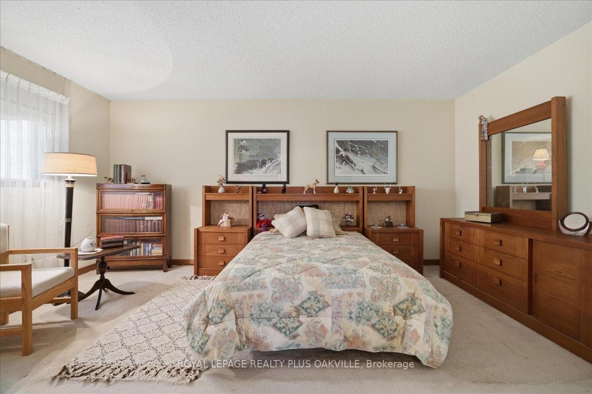 85 Stevenson Road photo 16