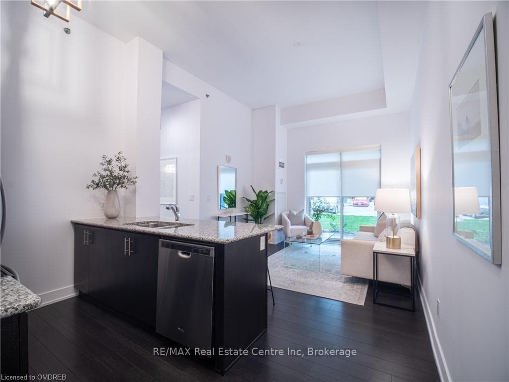 2490 OLD BRONTE ROAD Road Unit 102 photo 2
