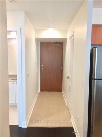 35 Bales Avenue Unit 1001 photo 5