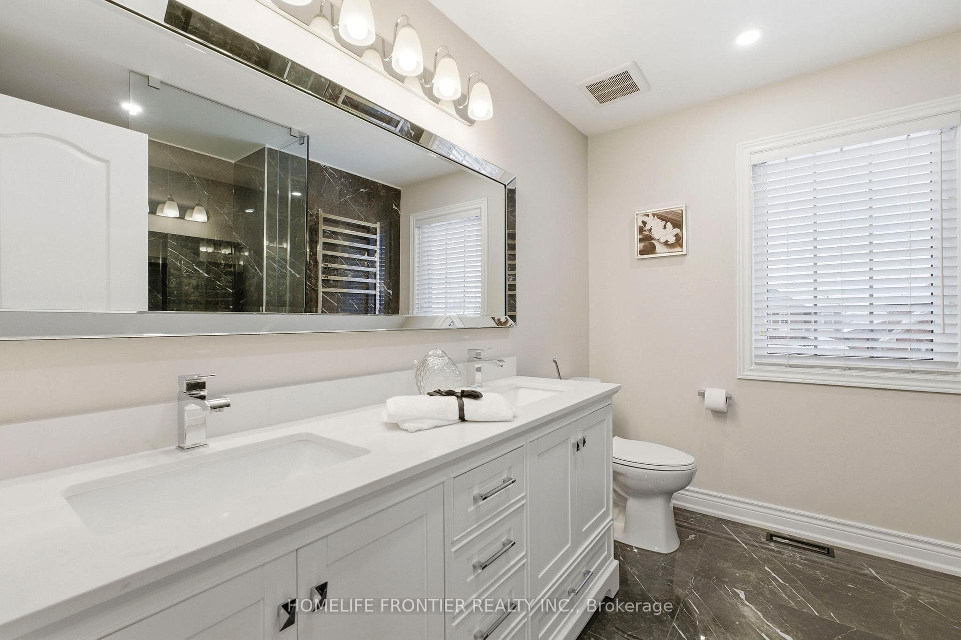 107 Mynden Way photo 22