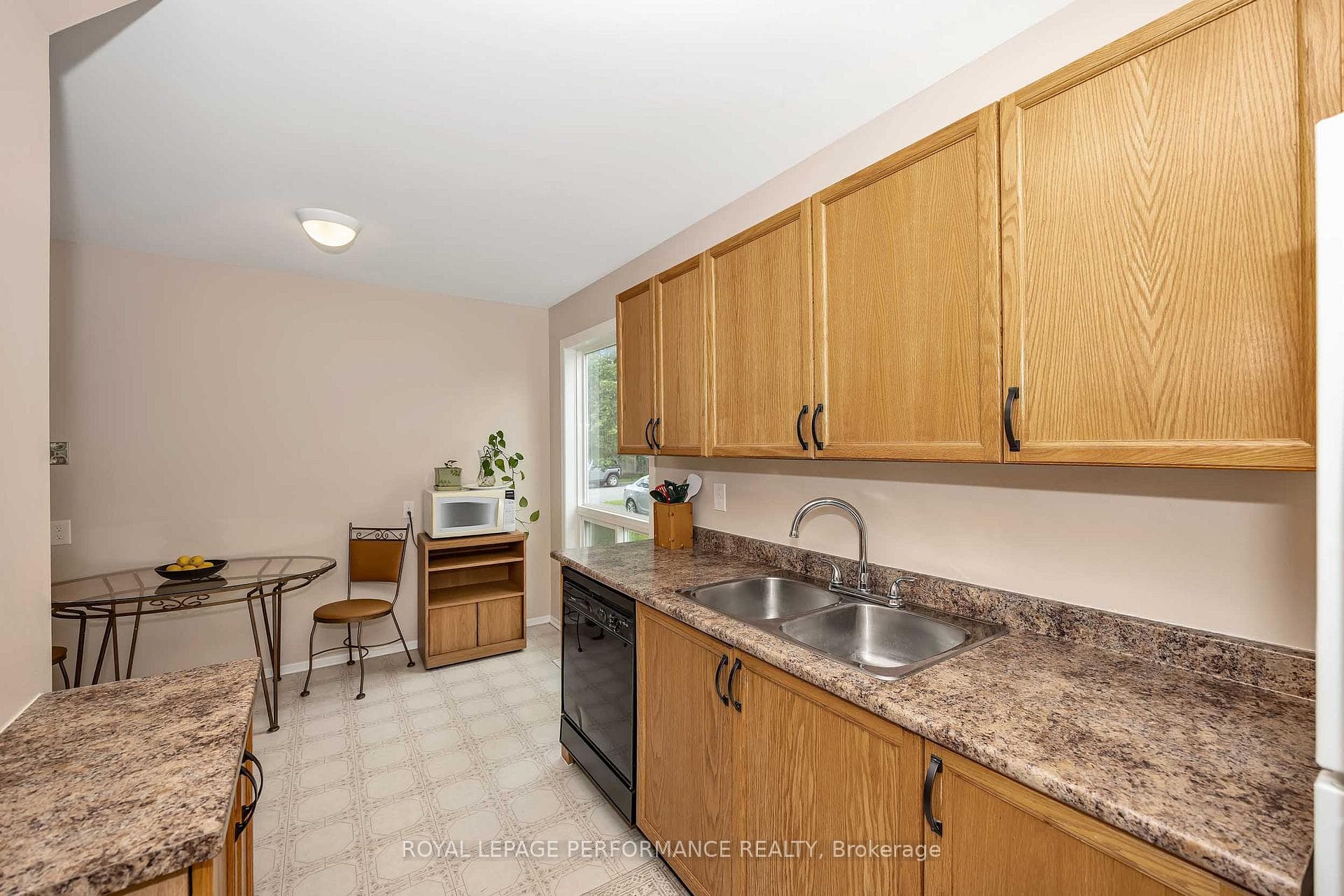 26 Armadale Crescent photo 10