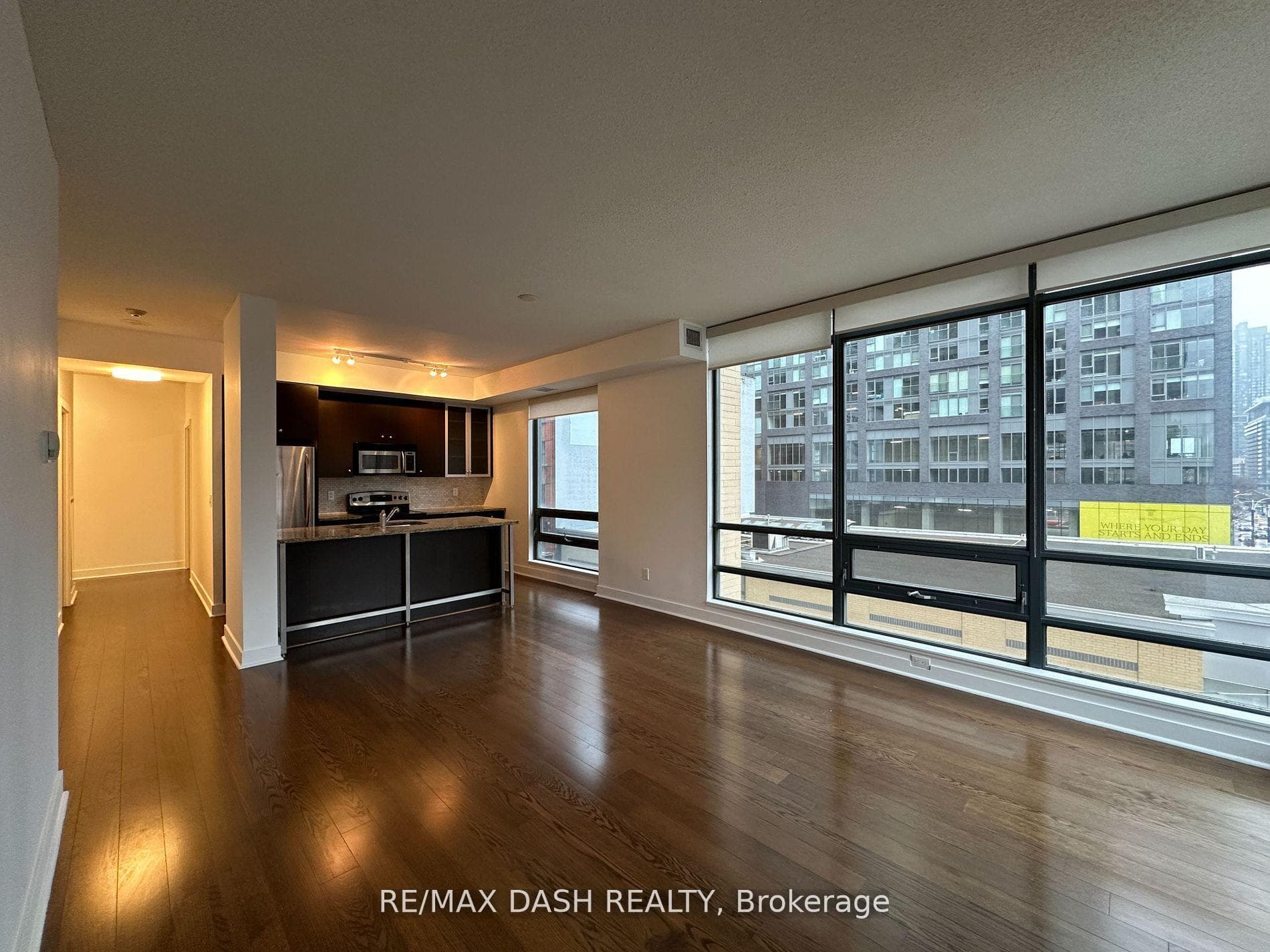 438 King Street Unit 411 photo 17