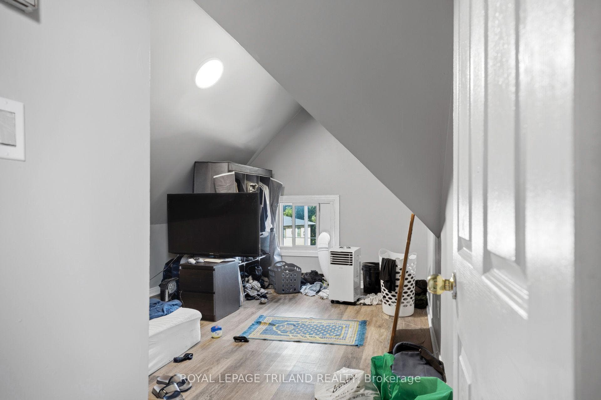 193 Wharncliffe Road photo 24