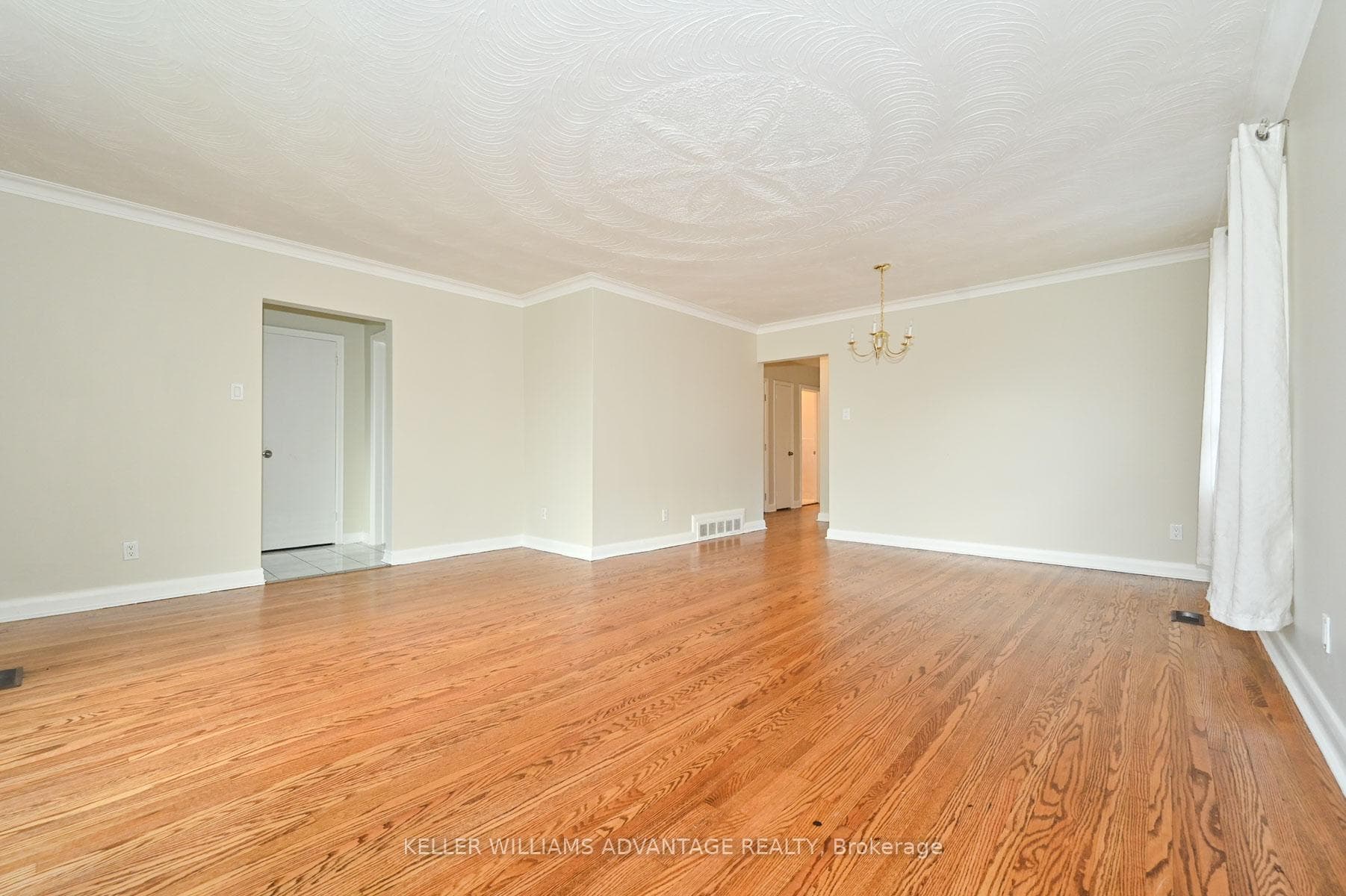 88 Wexford Boulevard photo 6