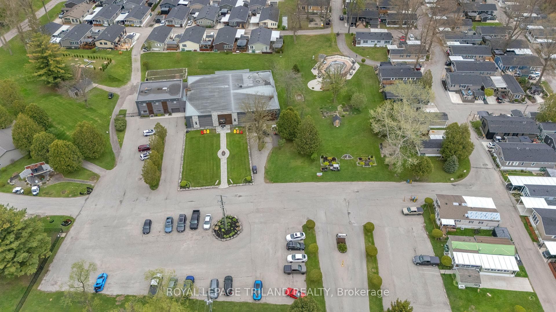 22790 Amiens Road Unit 76 photo 37