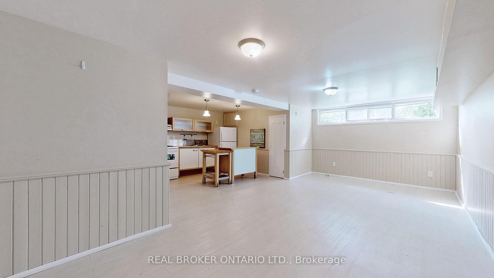 351 Taylor Mills Drive photo 2