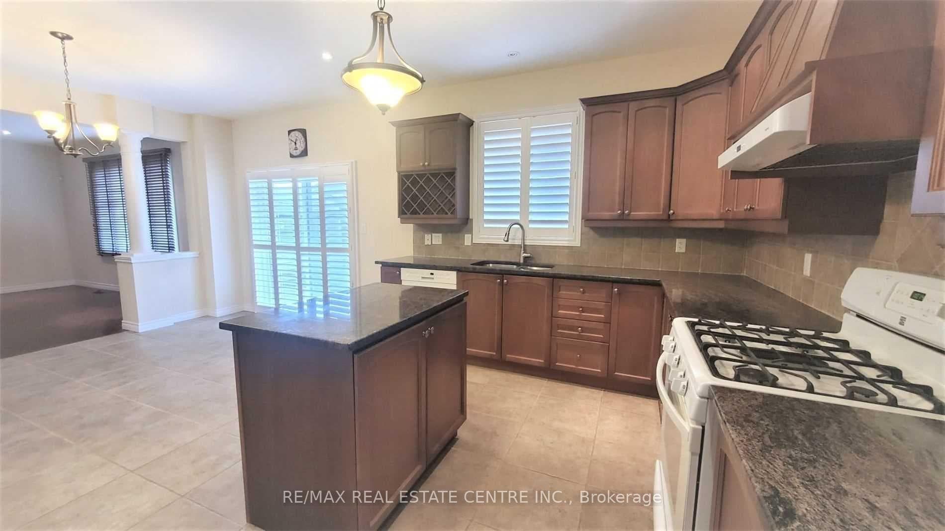 15 Sasha Court Unit (Upper Portion) photo 7