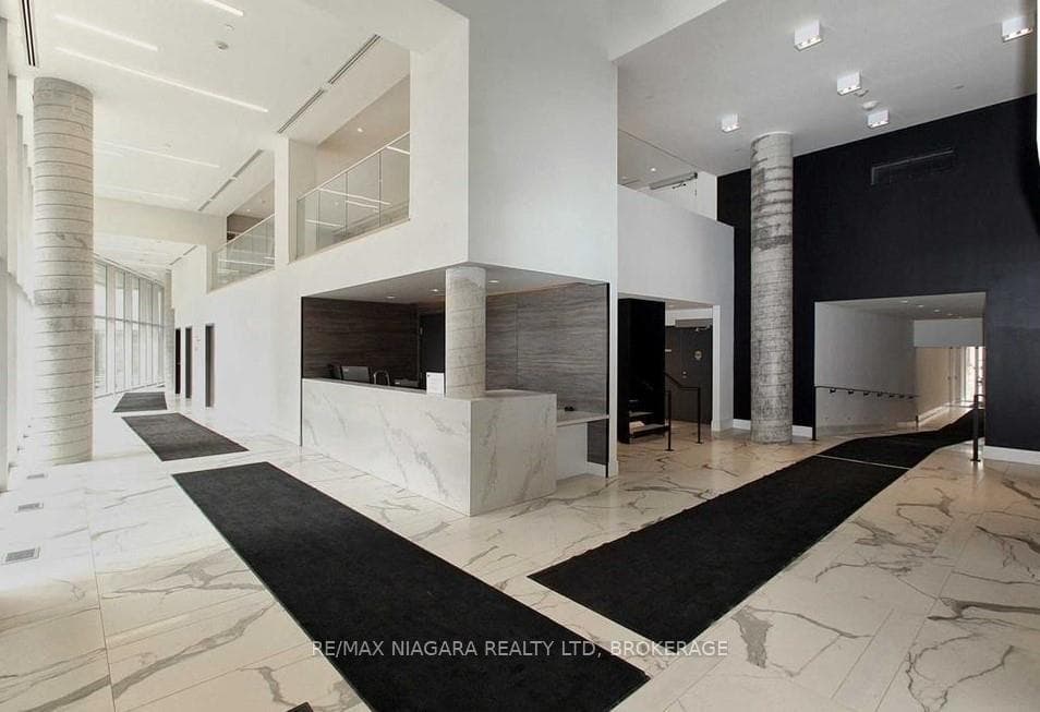 2916 Highway 7 Road Unit 3503 photo 3