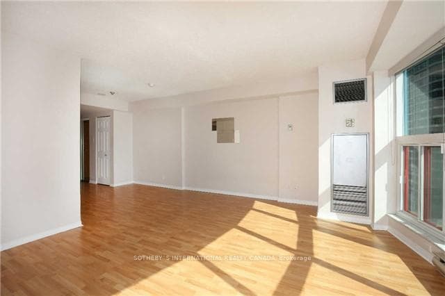 99 Harbour Square Unit 1703 photo 9