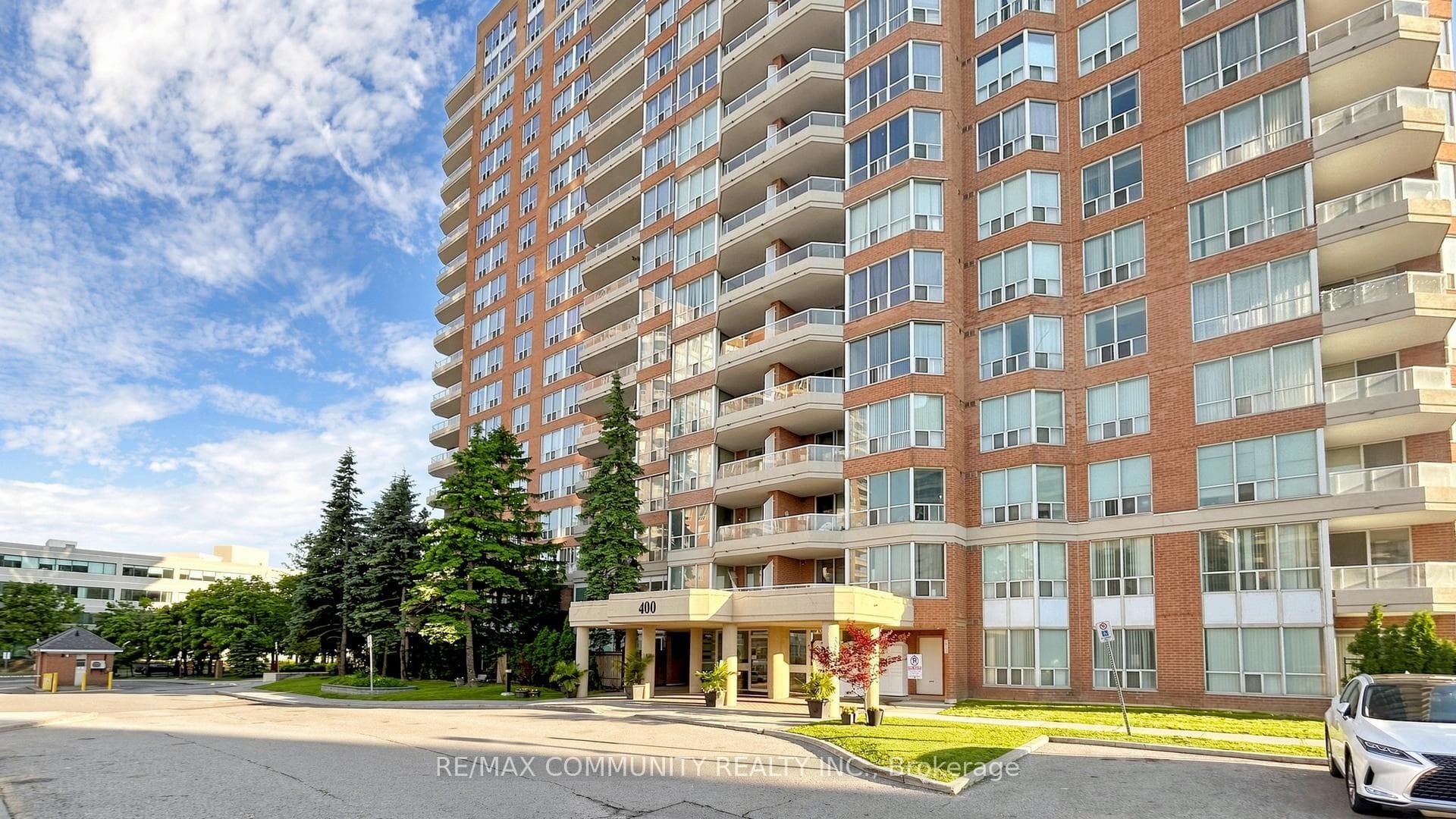 400 Mclevin Avenue Unit 1410 photo 2