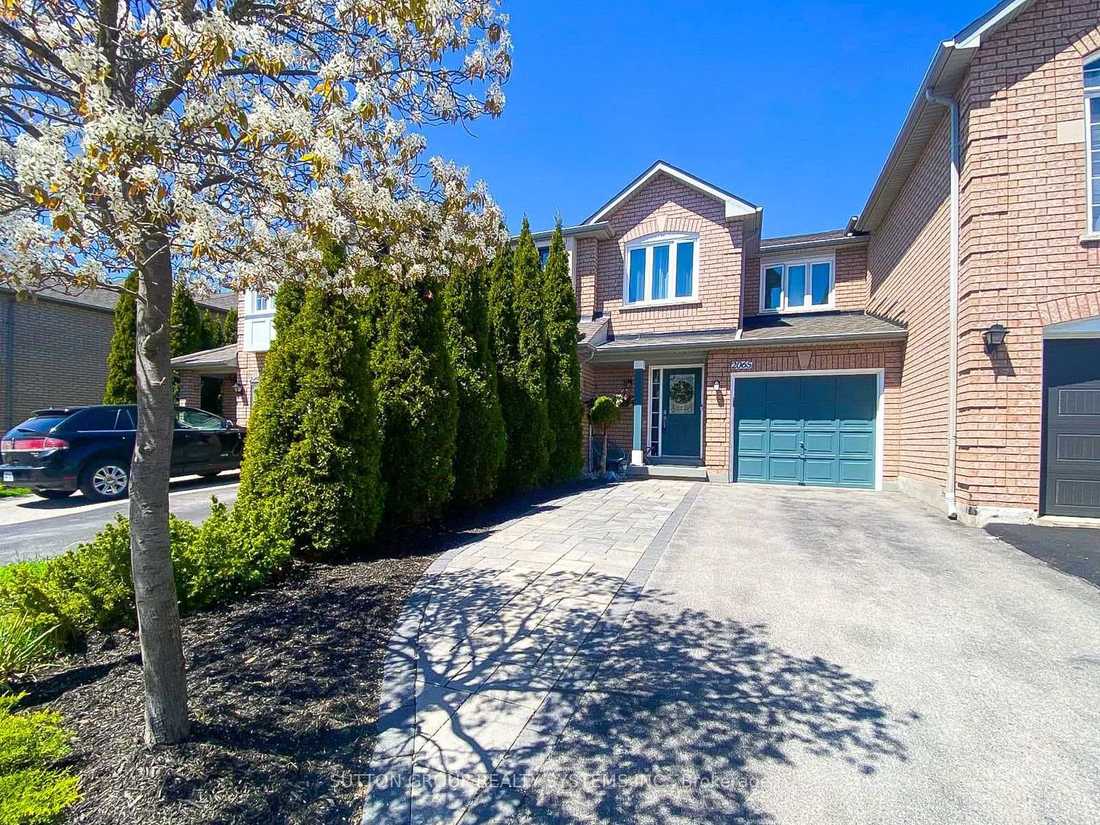 2065 Golden Orchard Trail photo 2
