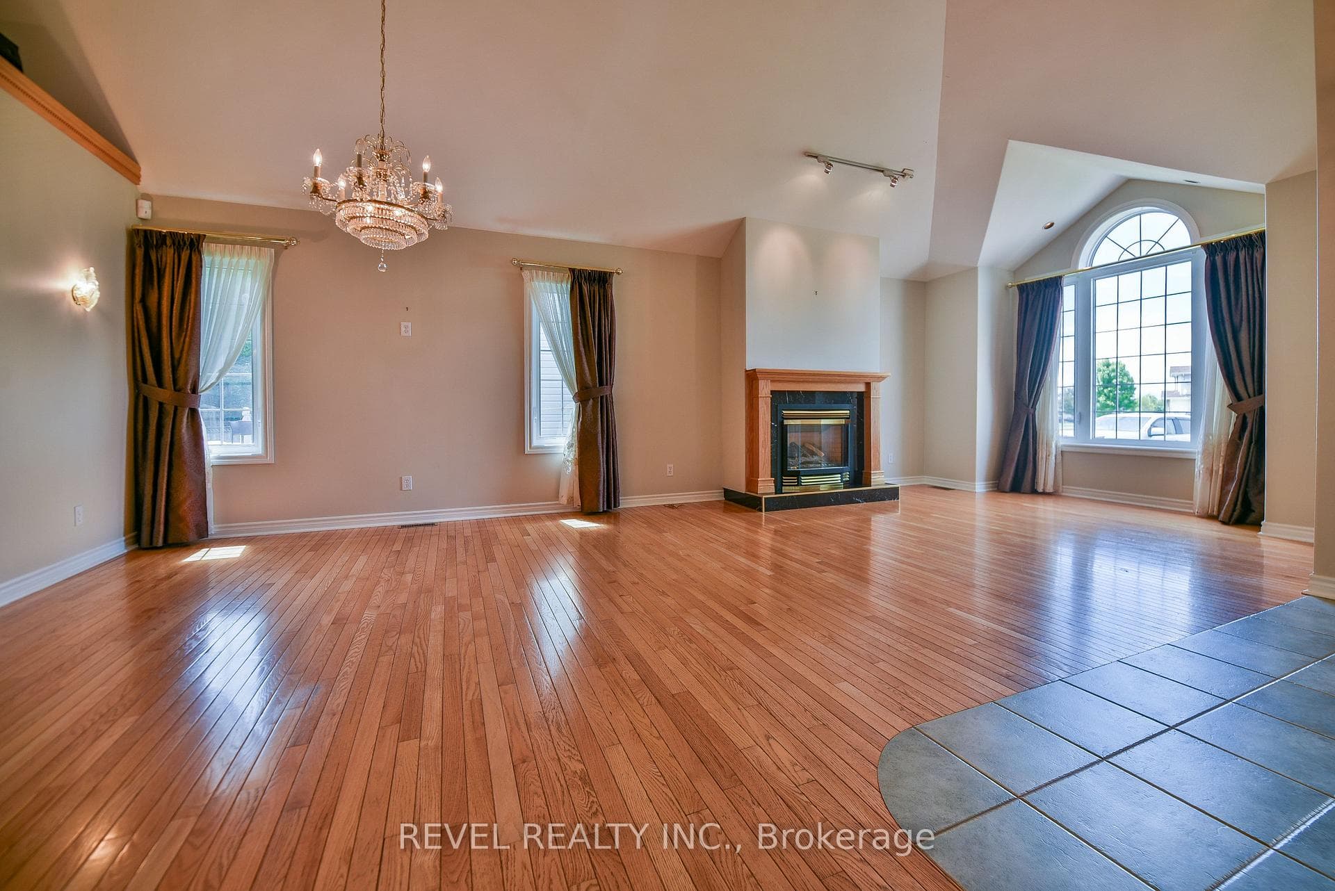 74 Mascioli Boulevard photo 8