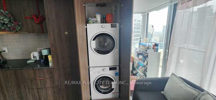 955 Bay Street Unit 2914 photo 7