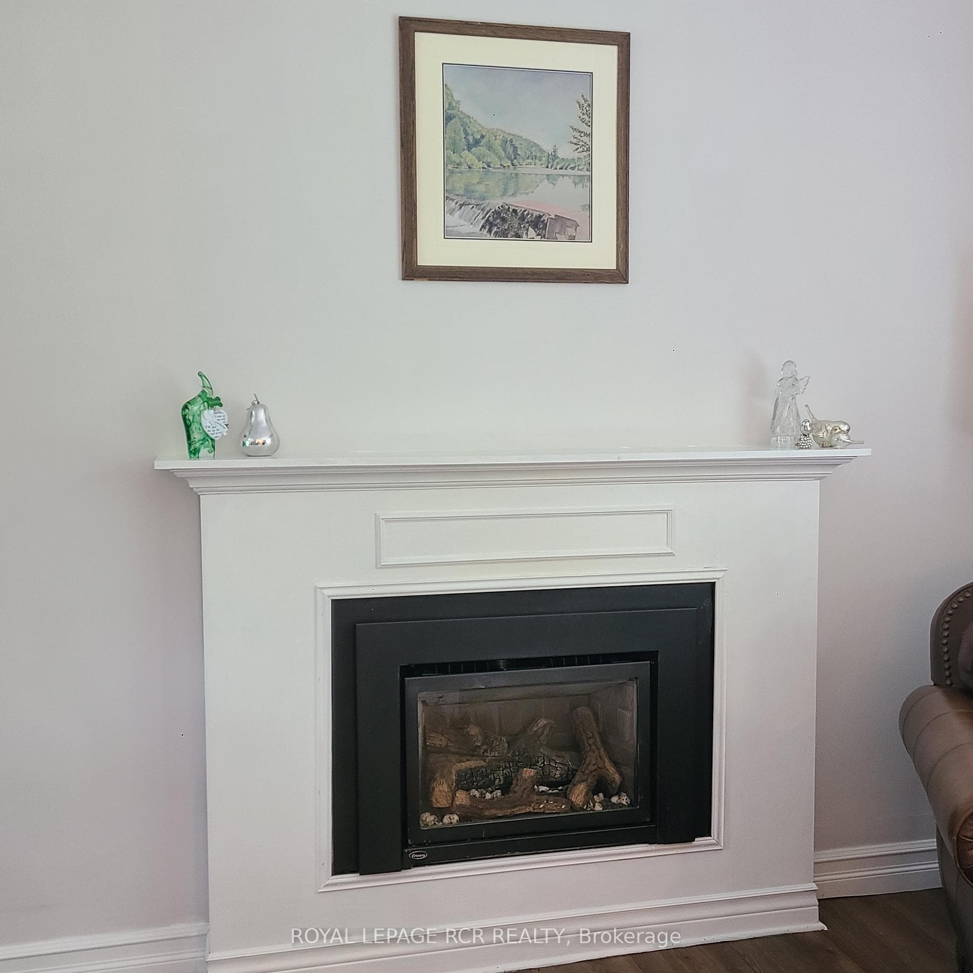 10588 Eighth Line photo 6