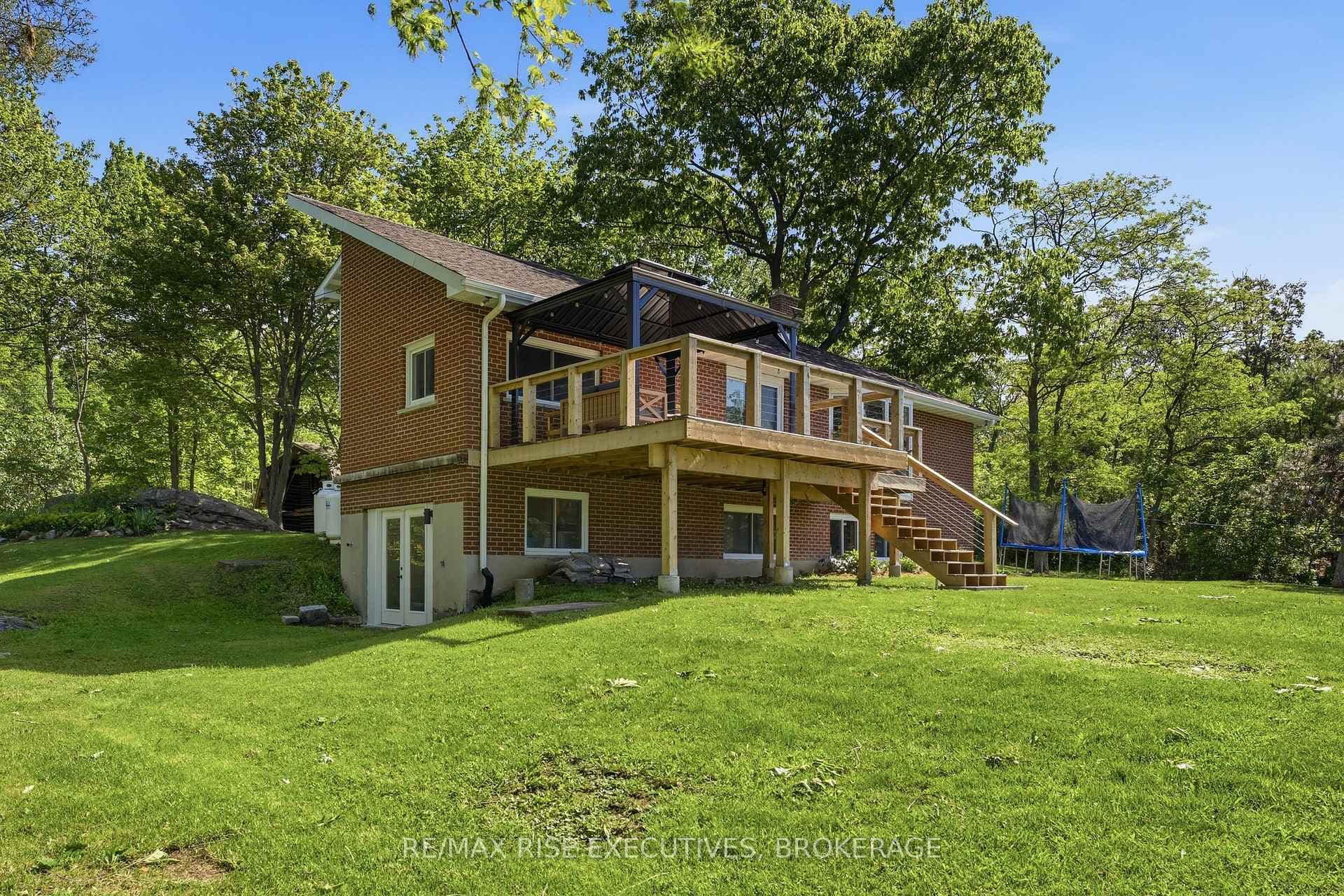 1520 Shore Road photo 36