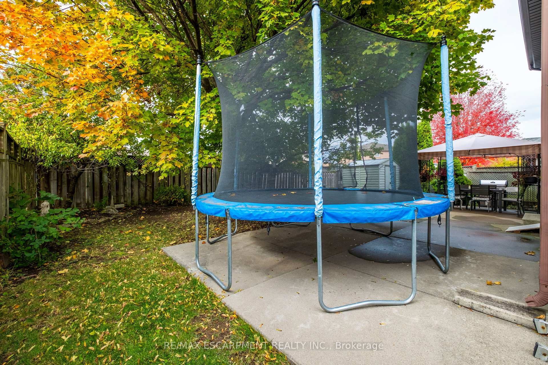95 Gatestone Drive photo 46