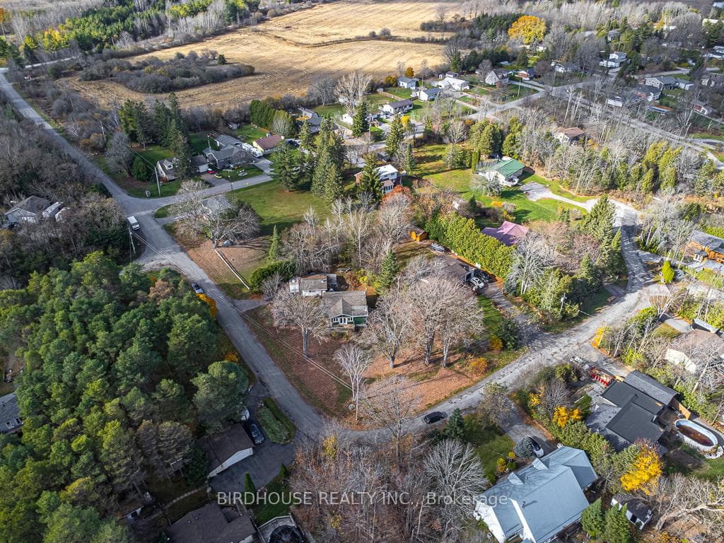 315 Kenrei Road photo 4