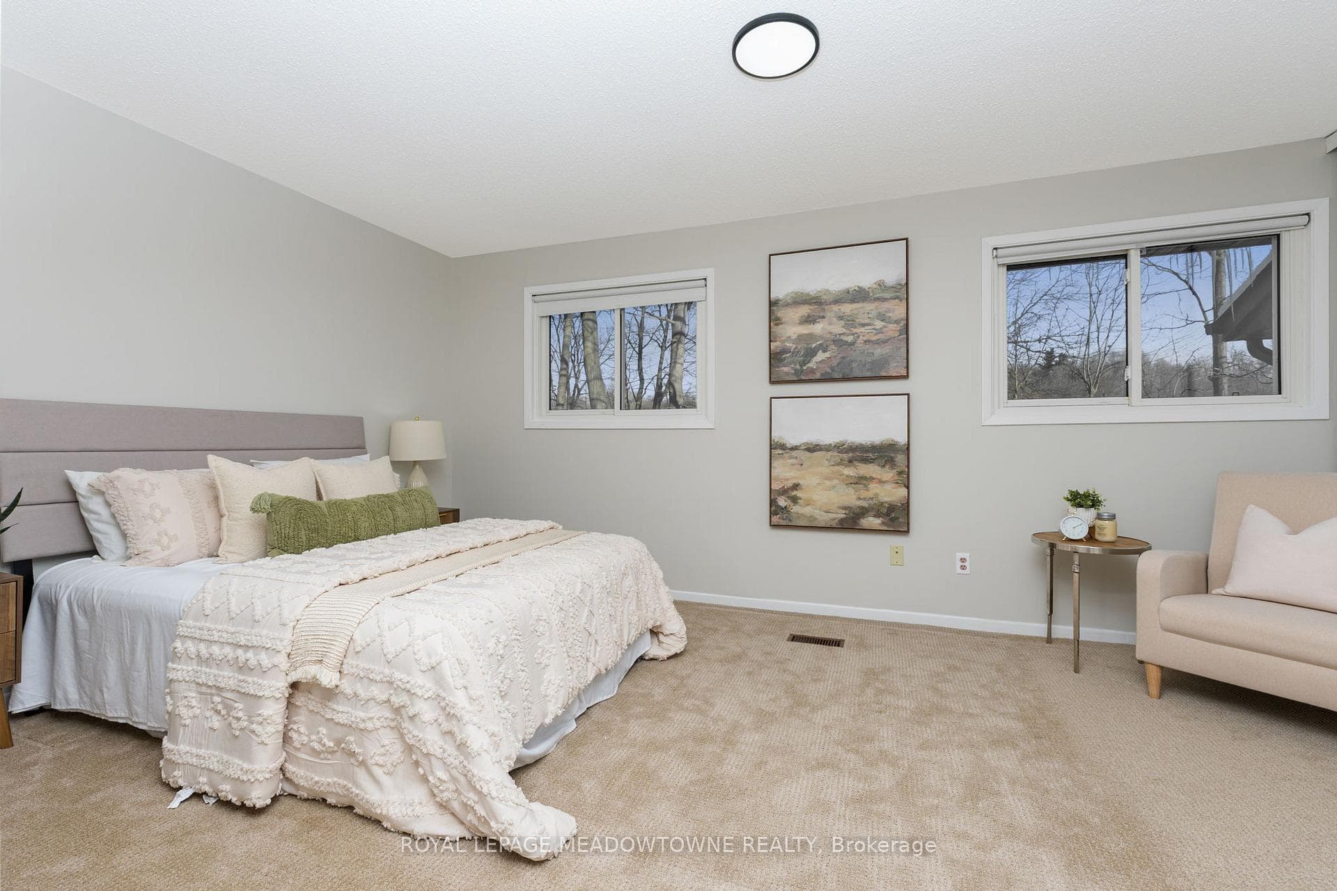 51 Lynden Circle photo 27