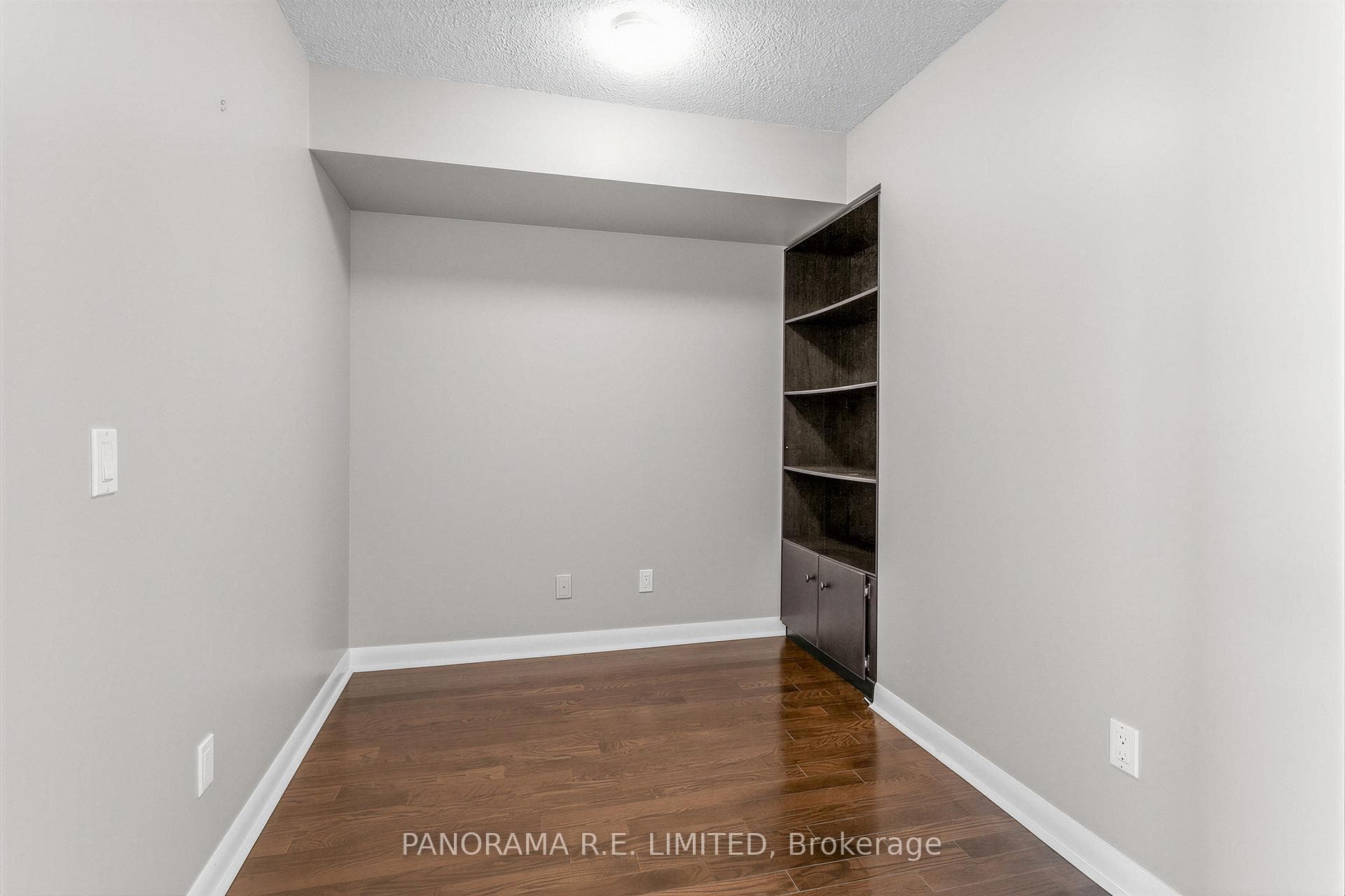 225 Sherway Gardens Road Unit 804 photo 5