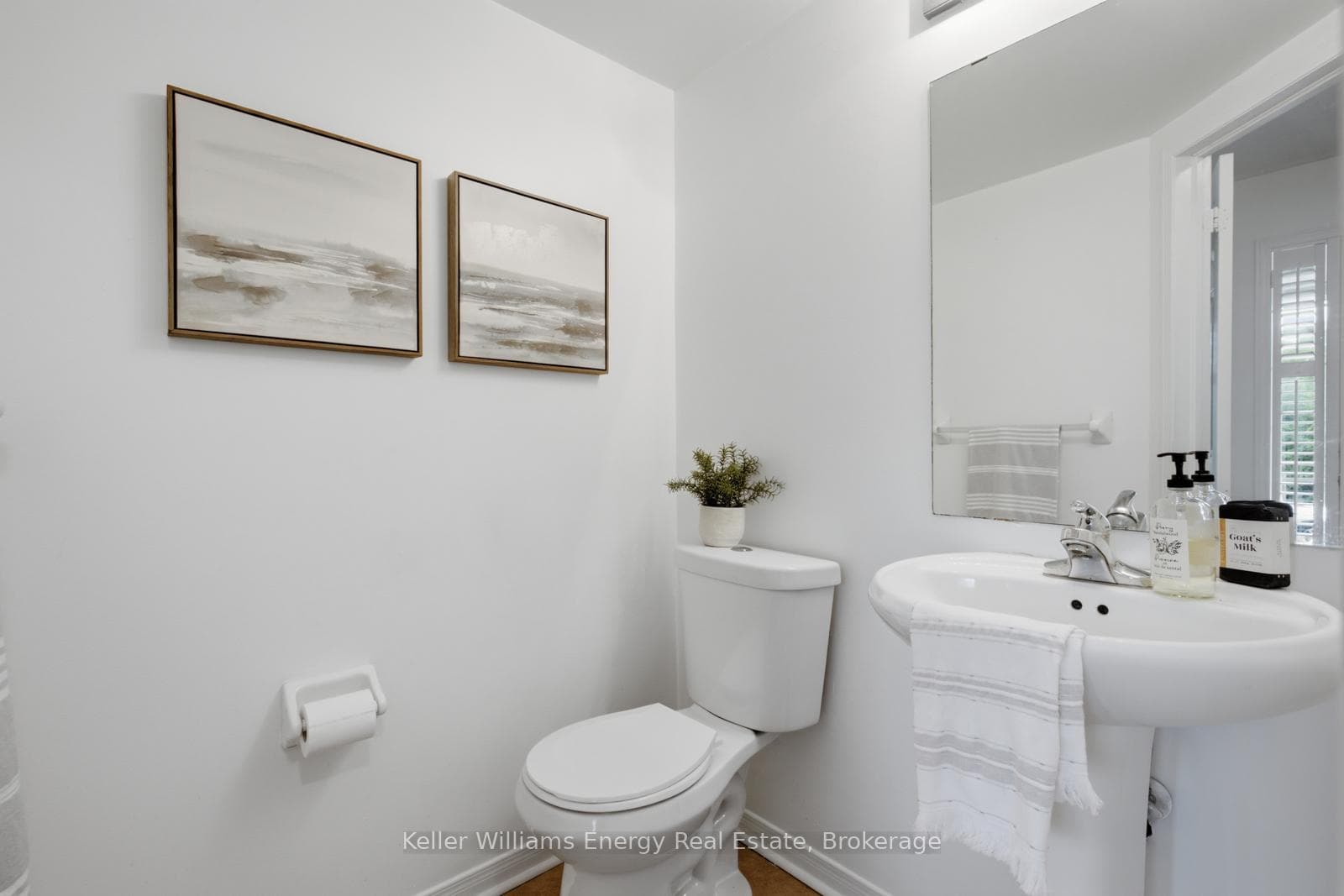 48 Atlantis Drive photo 14