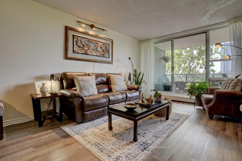 4101 Sheppard Avenue Unit 406 photo 10