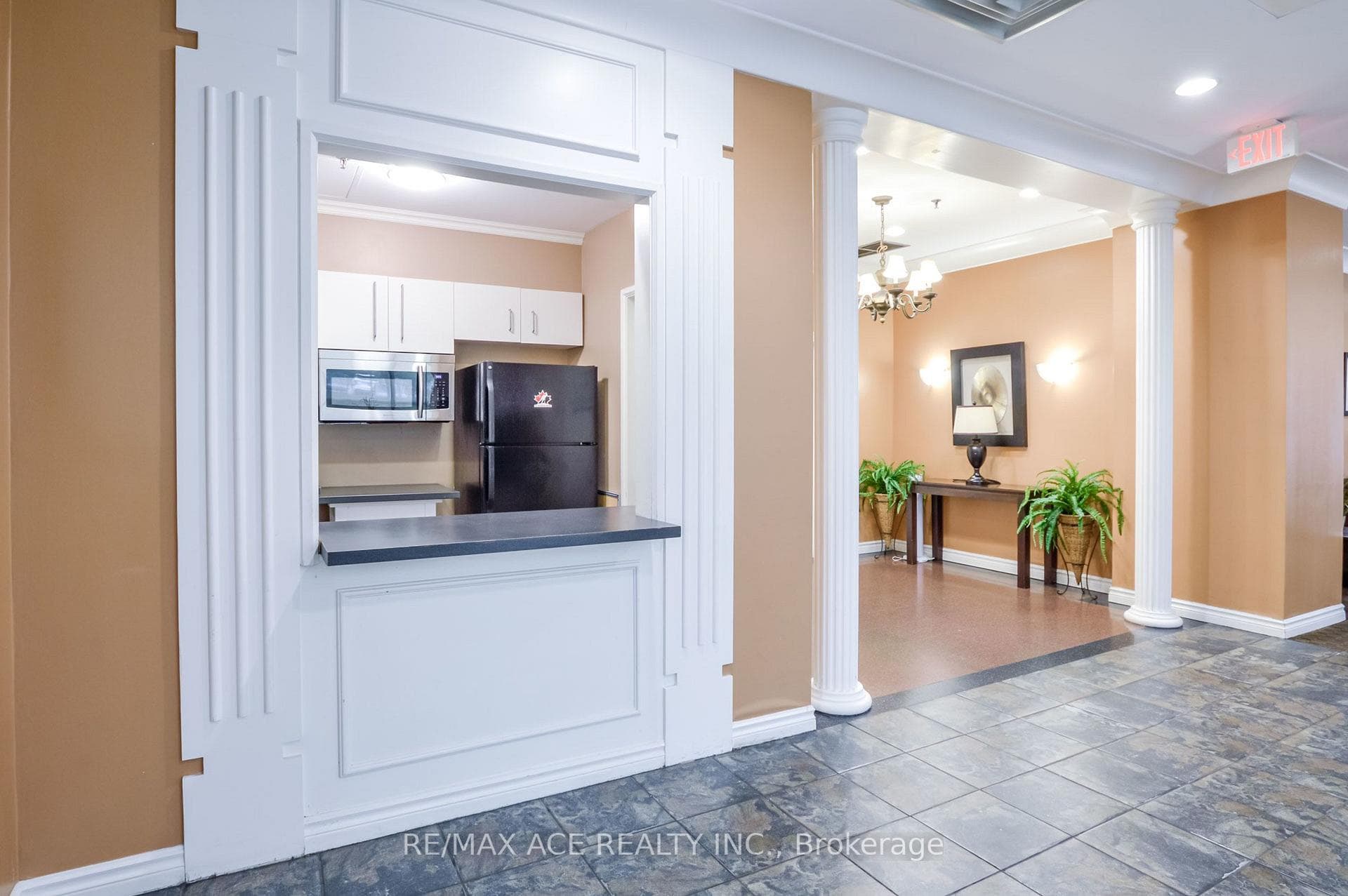 75 King Street Unit 201 photo 31
