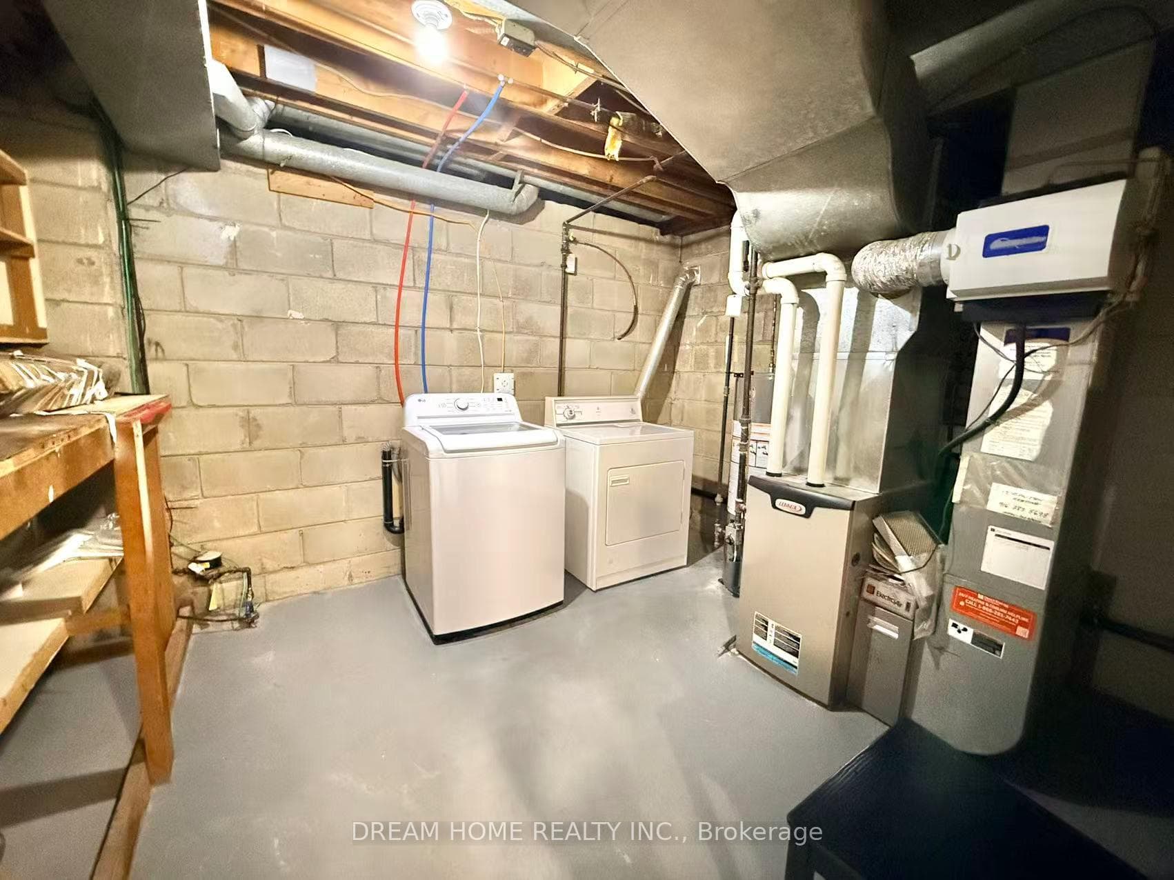 5 Horizon Crescent Unit Basement photo 10