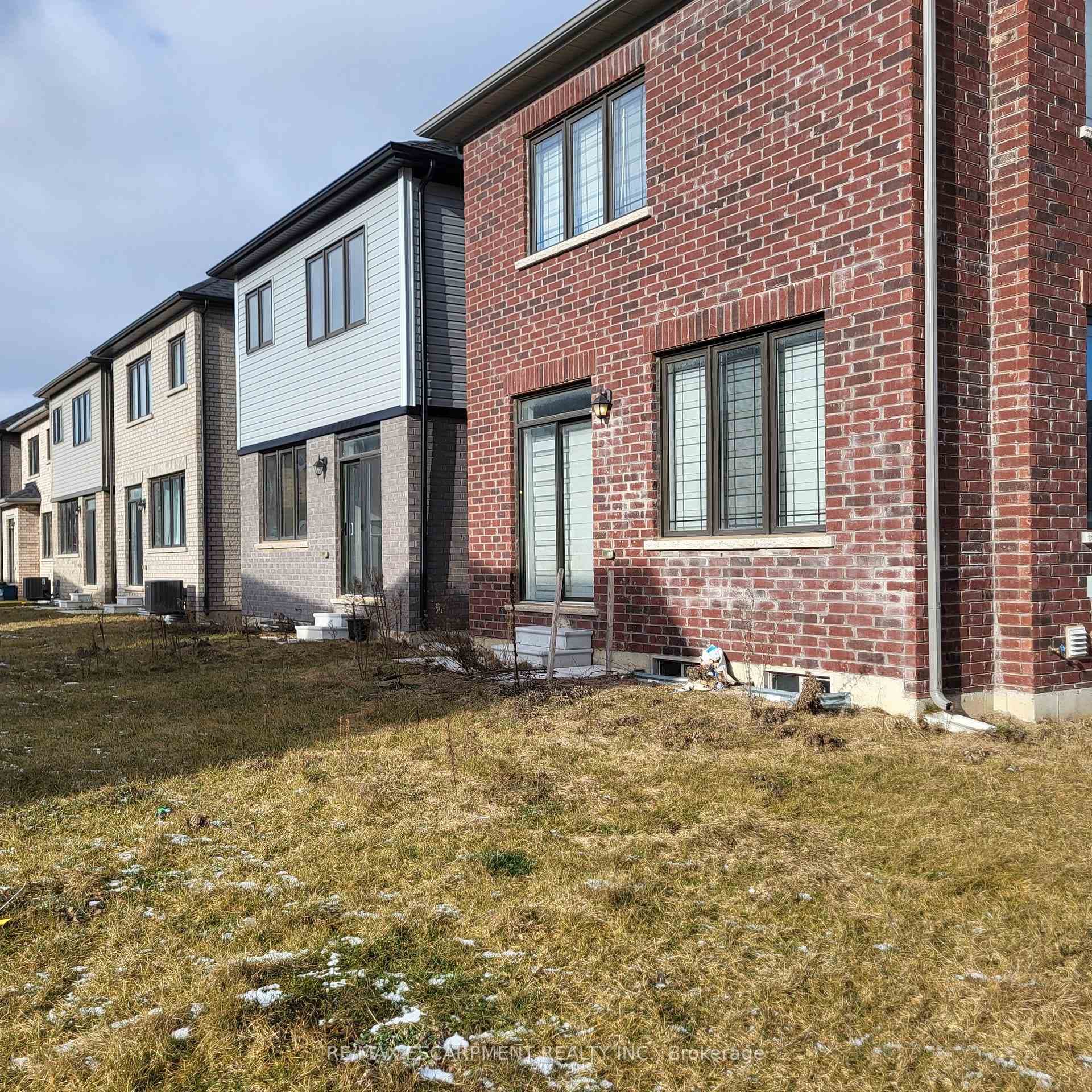 173 Wilmot Road photo 35