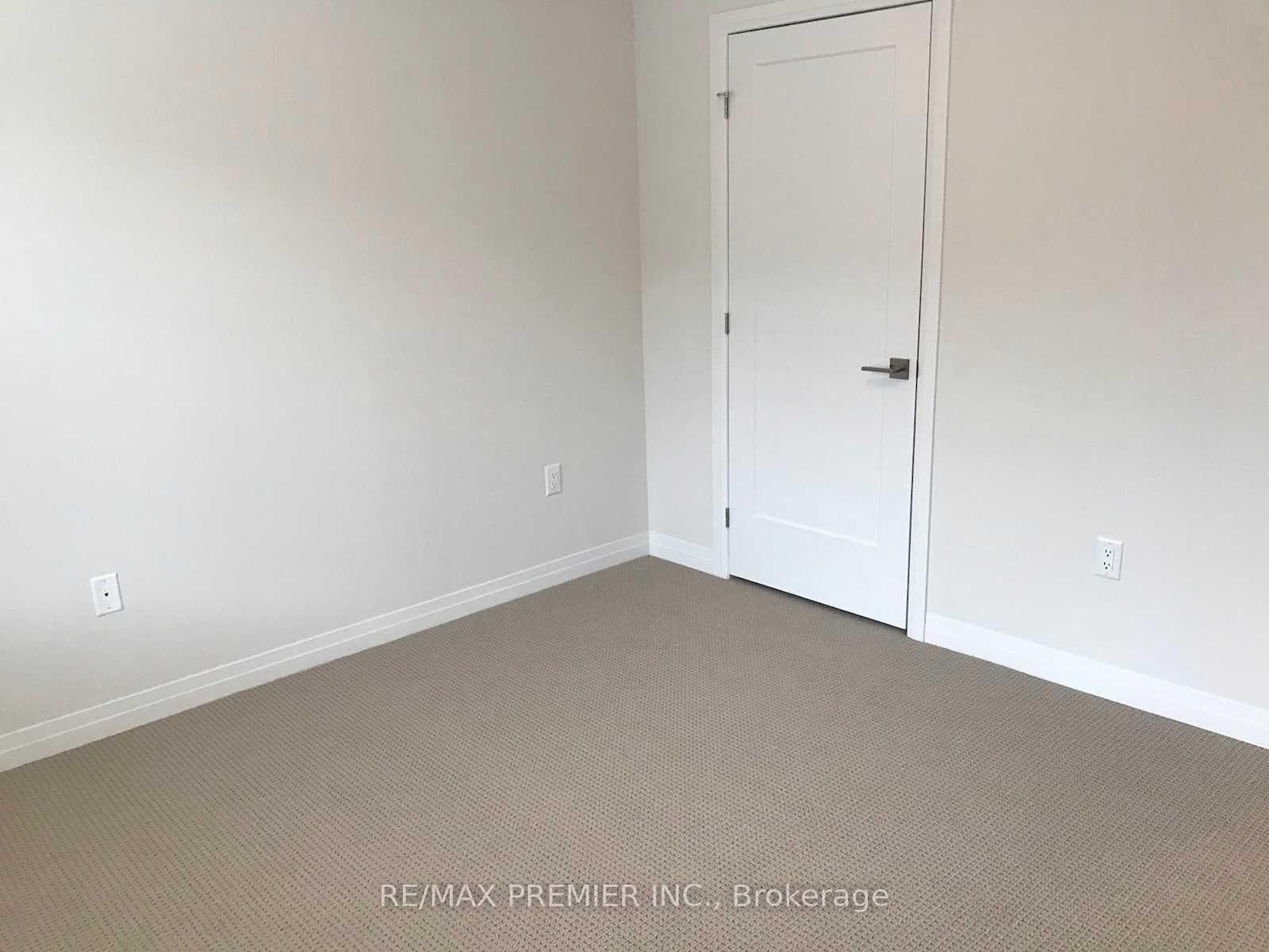 60 Farley Lane photo 10