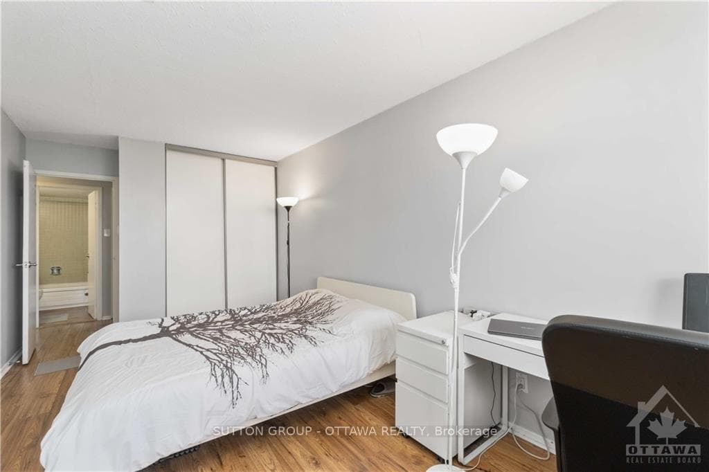 900 Dynes Road Unit 704 photo 16