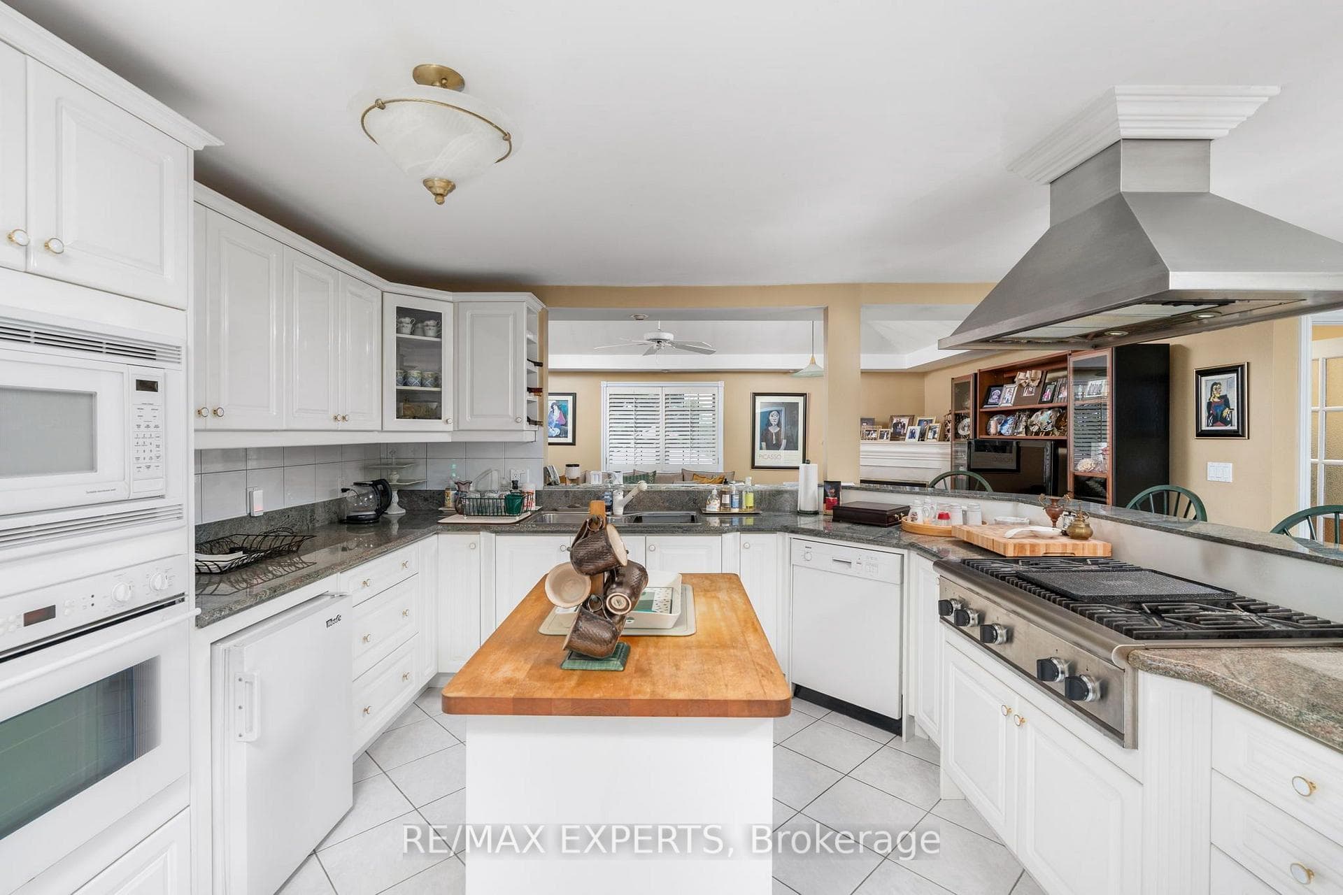 12792 Humber Station Road photo 17