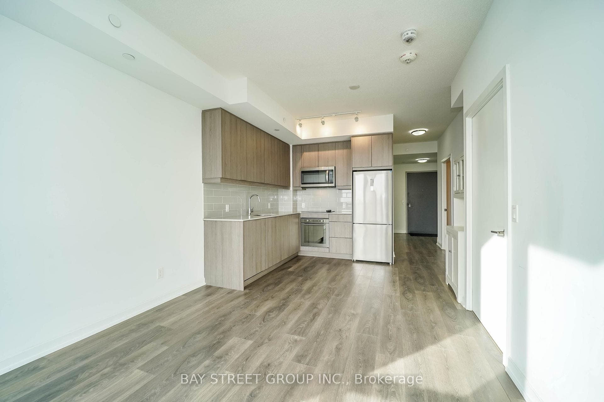 32 Forest Manor Road Unit 1309 photo 21