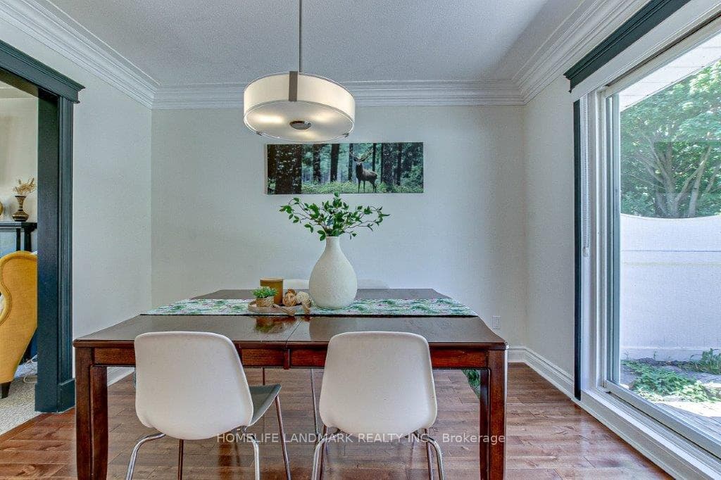 7 Meridene Crescent photo 8