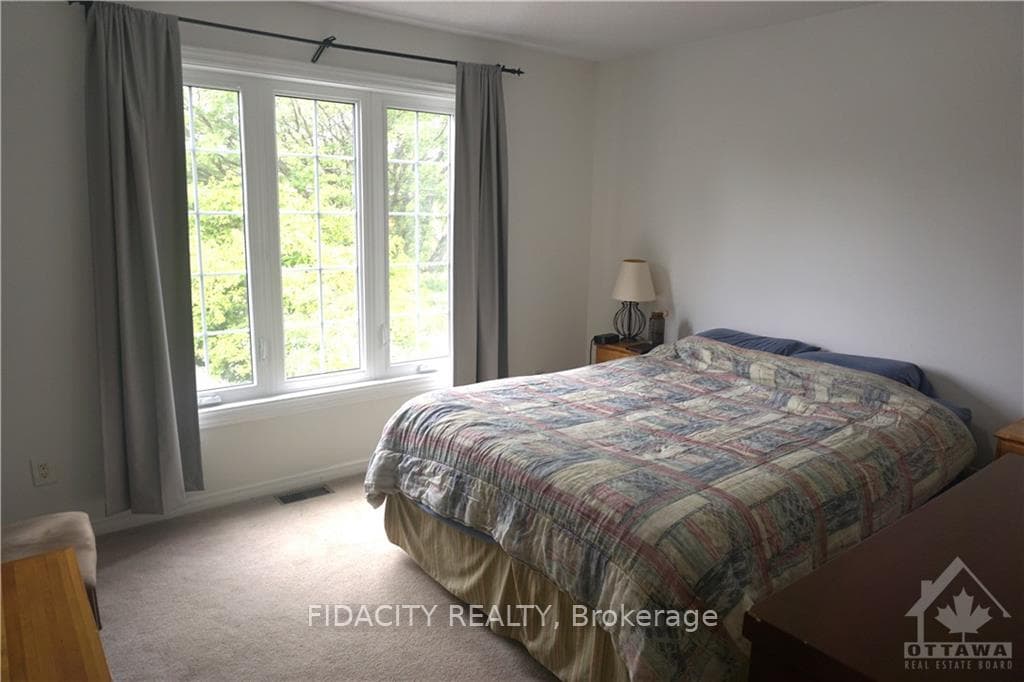 1187 CLYDE Avenue photo 7