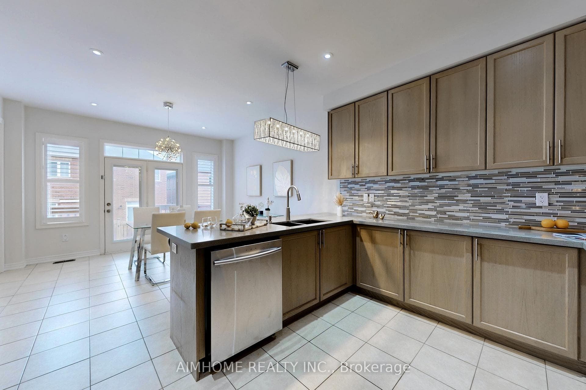 65 Beckett Avenue photo 11